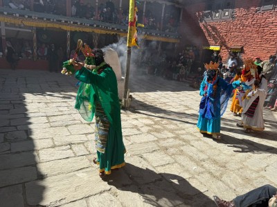  शान्ति र स्थिरताको कामना गर्दै ध्योक्योप देव नृत्य प्रदर्शन 